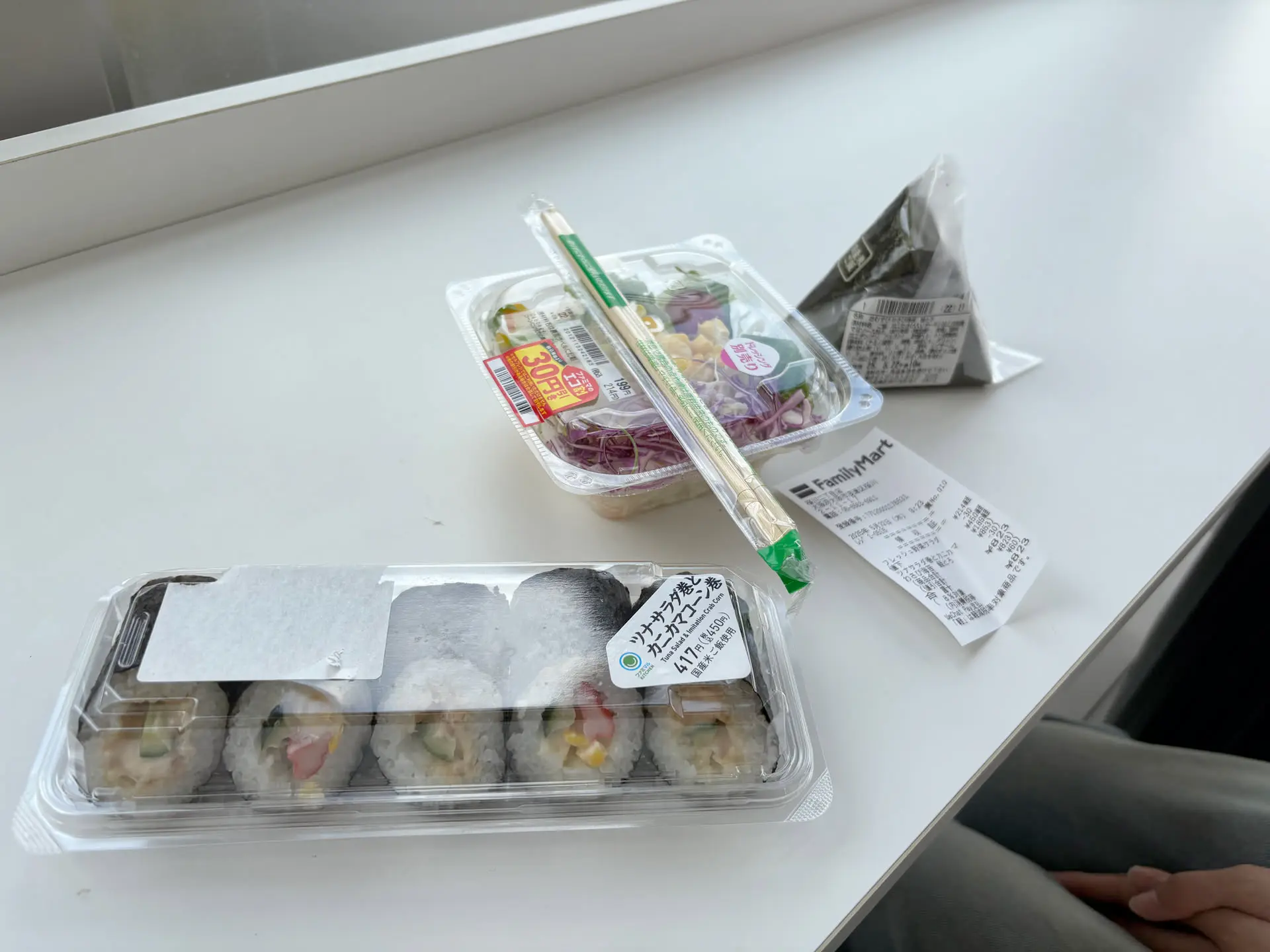 01.webp